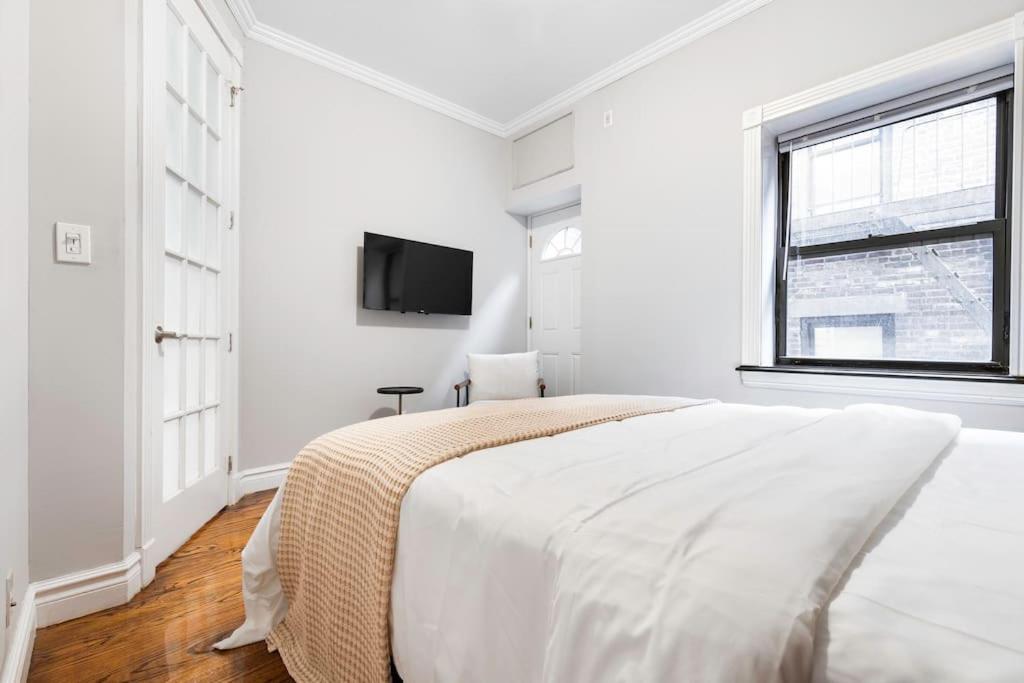 Gorgeous & Bright 3Bdr & 1Bth In Midtown Manhattan New York Exterior foto